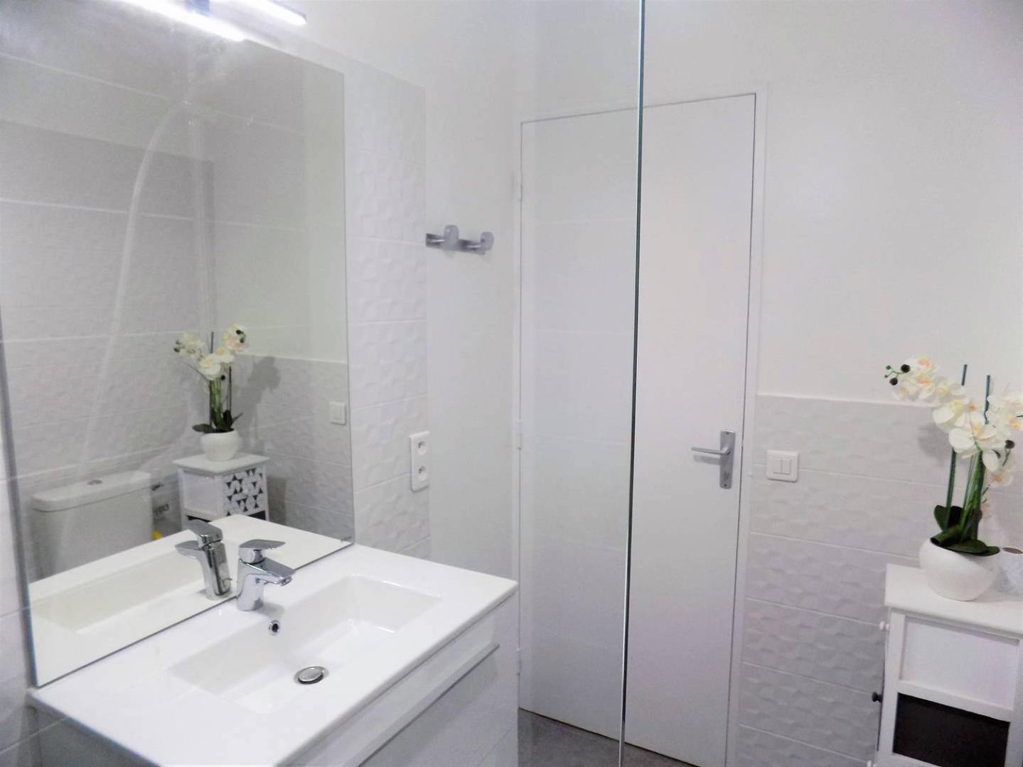 Royan - Studio Lumineux Au Calme - 30M De La Plage - Quartier Du Parc Ngoại thất bức ảnh